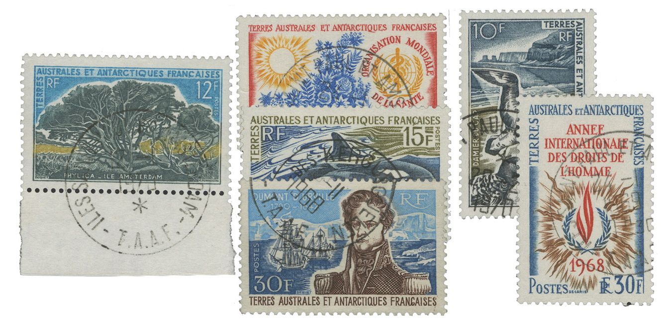 TAAF : n° 25/30 obl. TB